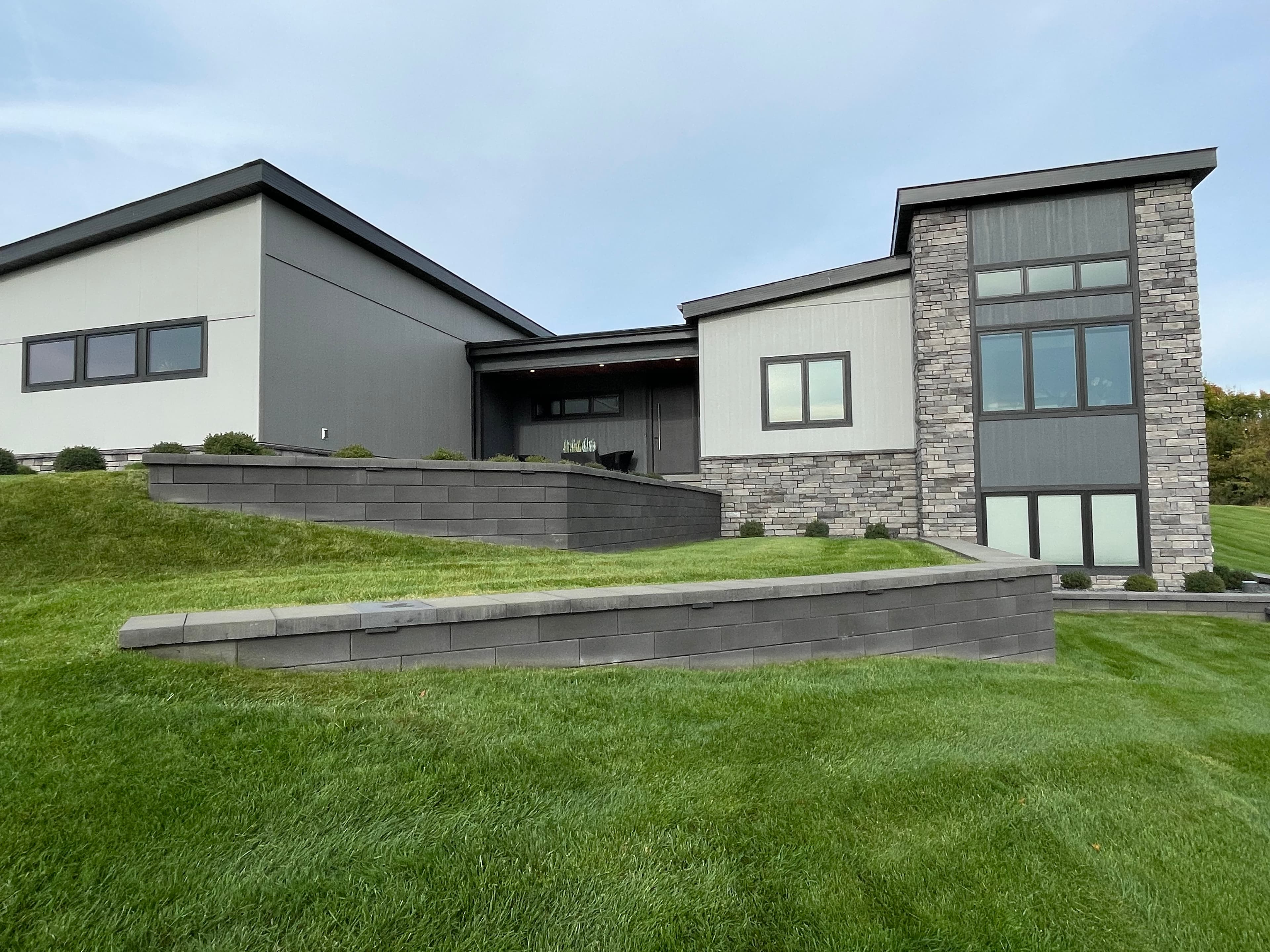 Modern tiered retaining wall