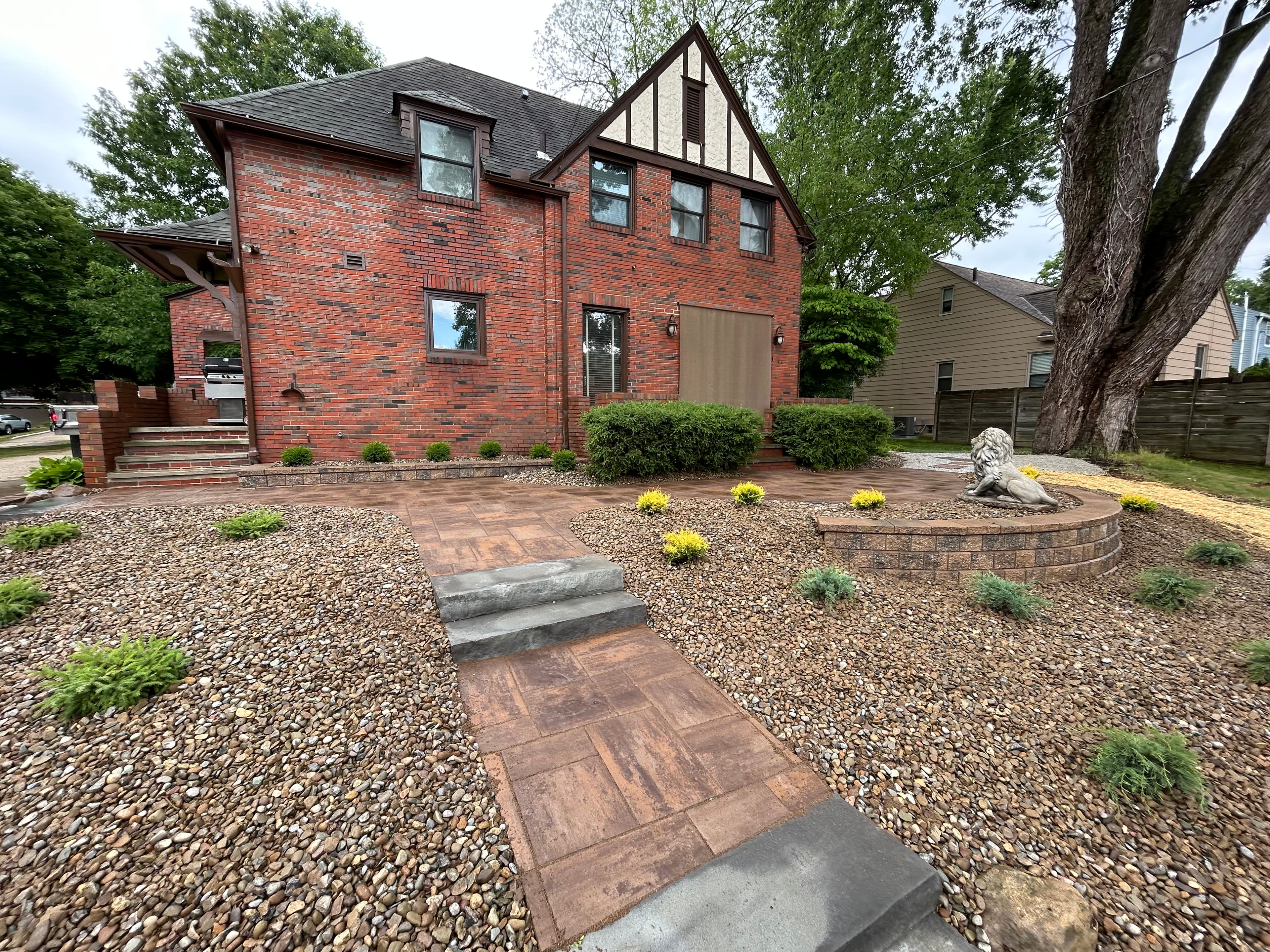 Virtuoso Landscaping image